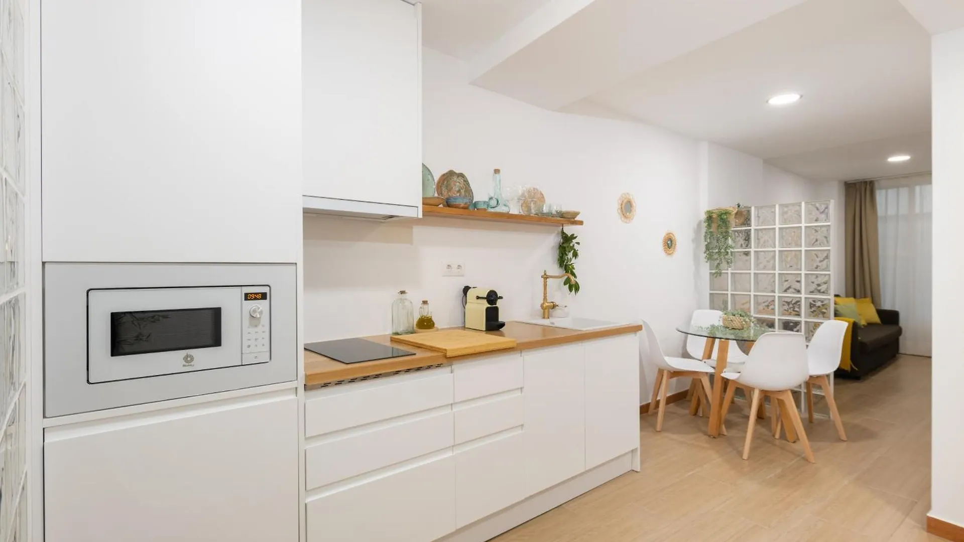 Alma House 1 Apartment Malaga