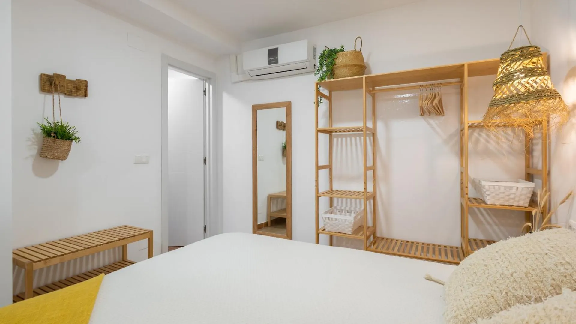 Alma House 1 Apartment Malaga