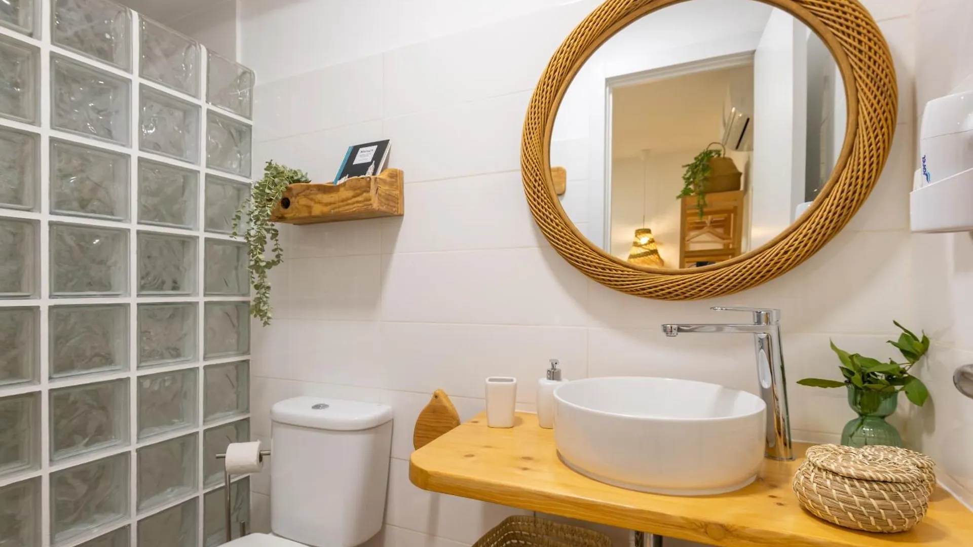 Alma House 1 Apartment Malaga Spain