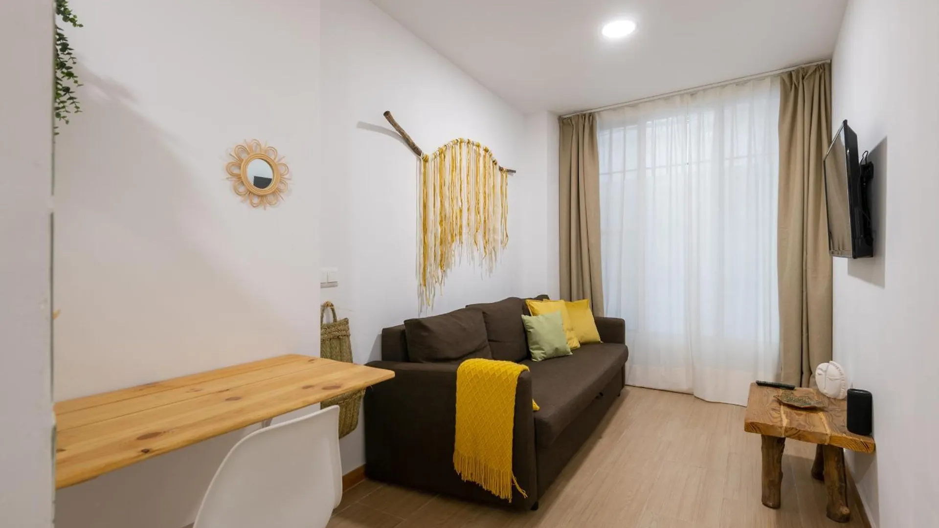 Alma House 1 Apartment Malaga